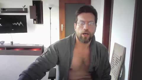 Sebastian online show from December 8, 2024, 9:46 am