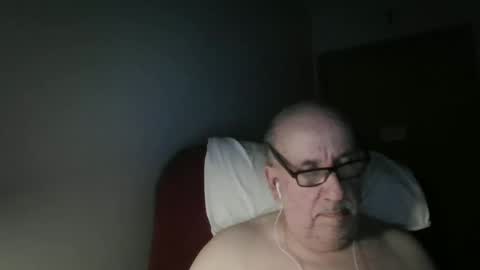 Tom online show from April 19, 2026, 1:16 am