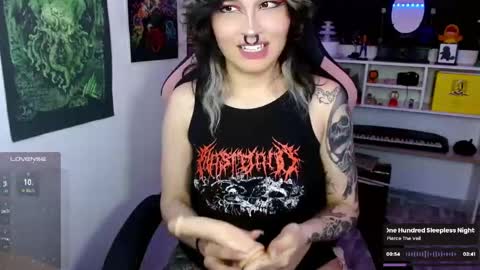 Snapshot of neena_nyx chatting on May 9, 2026, 3:12 am Neena Nyx online show from May 9, 2026, 3:12 am