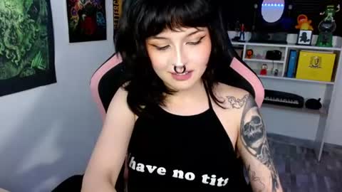 Snapshot of neena_nyx chatting on July 2, 2026, 1:05 am Neena Nyx online show from July 2, 2026, 1:05 am
