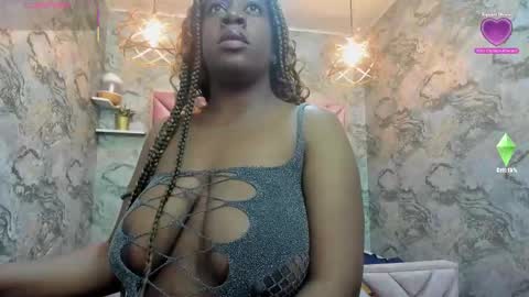 Nefer  online show from September 10, 2025, 5:24 pm