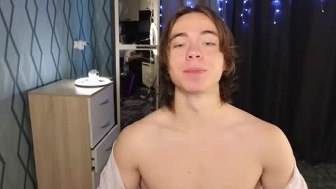 Negan online show from October 15, 2025, 4:12 am