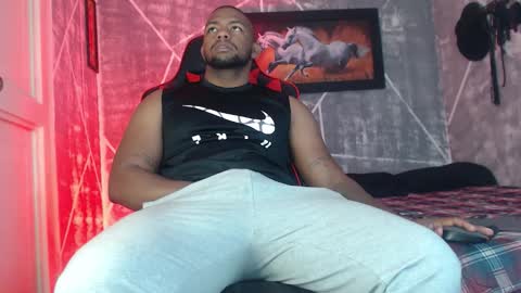 negritomeloso_k18 online show from September 29, 2025, 12:43 pm