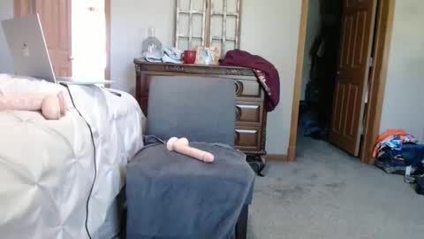 NEIGHBORGUY4U online show from June 5, 2026, 5:51 pm