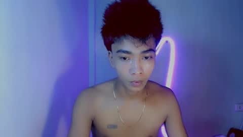 neil_asian69 online show from November 10, 2025, 10:09 pm