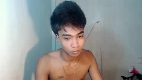 neil_asian69 online show from November 13, 2025, 6:51 pm