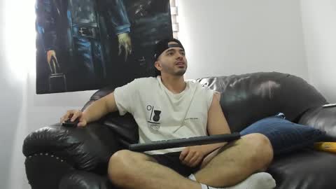 Ryan online show from December 14, 2024, 3:25 pm