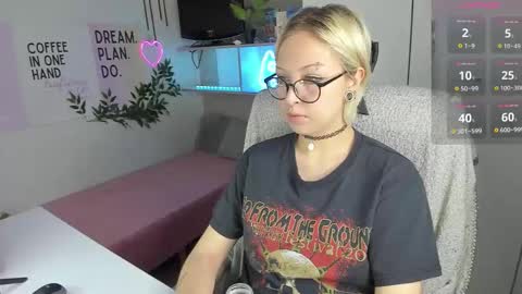 Kate online show from March 14, 2026, 7:36 am