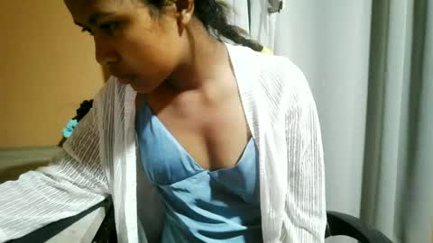 Snapshot of nelia_84 chatting on July 2, 2026, 4:24 pm nelia_84 online show from July 2, 2026, 4:24 pm