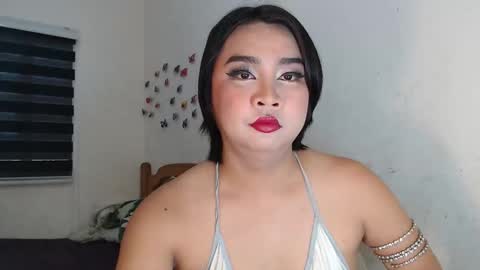 nellathegoodcummer online show from October 27, 2025, 5:55 am