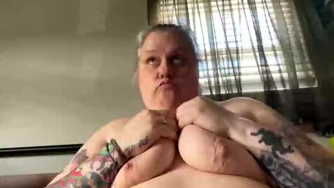 Nellie Atlas online show from March 30, 2026, 9:38 pm