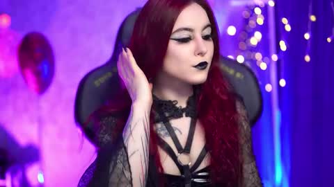 Snapshot of nelle_ chatting on March 12, 2026, 12:44 pm online show from March 12, 2026, 12:44 pm