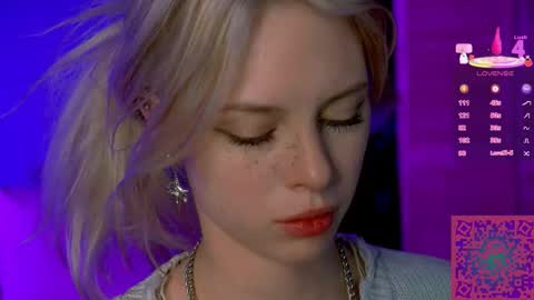 I am Nelly3 online show from October 8, 2025, 6:38 pm