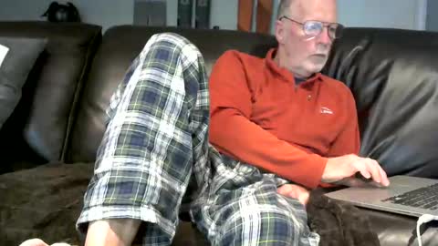 Jack online show from October 22, 2025, 8:25 am