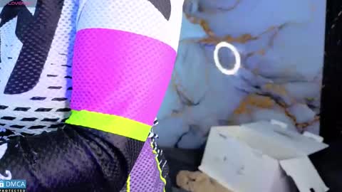 Salome Nena cupcake online show from January 8, 2026, 11:23 am