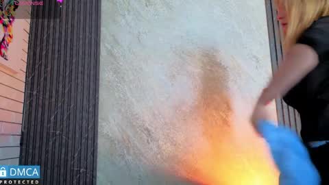 Salome Nena cupcake online show from April 9, 2026, 11:04 am