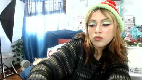 Snapshot of nena_lov chatting on December 3, 2024, 9:12 pm Star online show from December 3, 2024, 9:12 pm