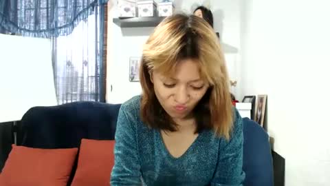 Snapshot of nena_lov chatting on February 10, 2025, 5:52 pm Star online show from February 10, 2025, 5:52 pm