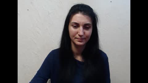 Nensy online show from December 16, 2024, 2:27 pm