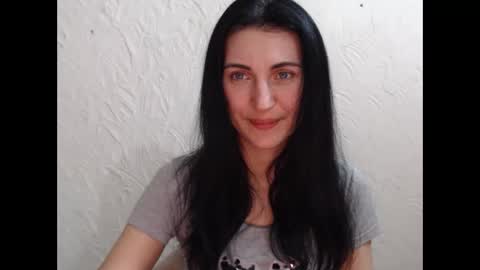 Nensy online show from January 17, 2025, 9:06 pm