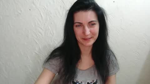 Nensy online show from February 22, 2025, 4:19 pm