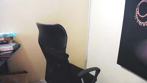 kelly lopez online show from January 14, 2025, 1:49 pm