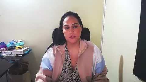 kelly lopez online show from January 21, 2025, 1:00 pm