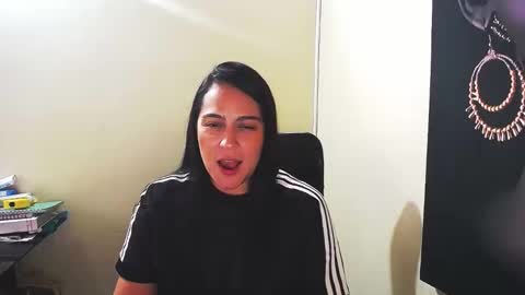 kelly lopez online show from January 24, 2025, 1:57 pm