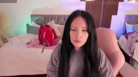 Sarah  online show from February 5, 2026, 2:38 am