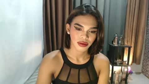 neomi online show from March 18, 2026, 4:21 pm