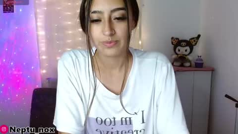 Neptu noxx online show from January 12, 2025, 6:28 am