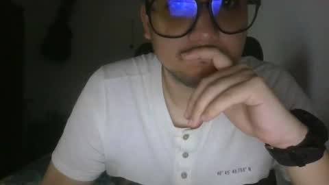 Snapshot of nerdxxx94 chatting on January 10, 2025, 9:31 pm MrBull online show from January 10, 2025, 9:31 pm