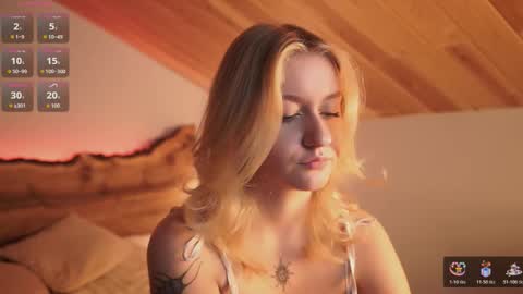 Snapshot of nerissa_xo chatting on November 21, 2025, 8:29 pm Nerissa online show from November 21, 2025, 8:29 pm