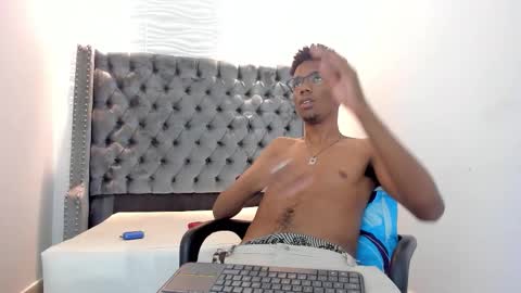 Nero online show from September 22, 2025, 7:27 pm