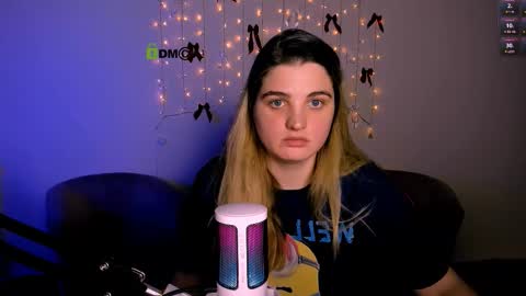 nessa_blush online show from January 14, 2026, 10:36 pm