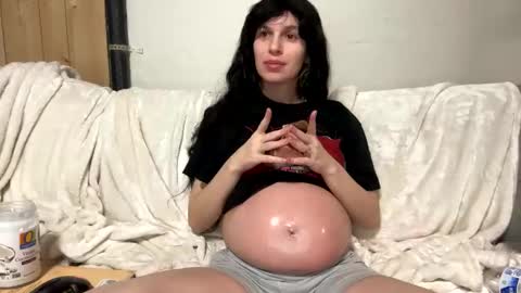 NessaLovesYouMore online show from March 8, 2025, 10:54 am