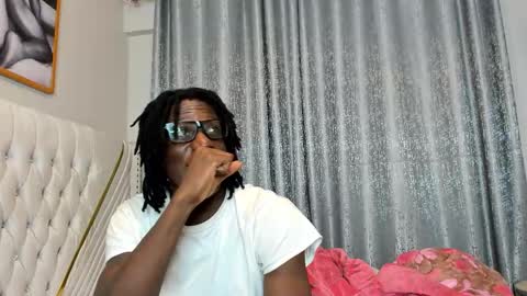 netfux_and_chill online show from December 14, 2025, 7:07 pm