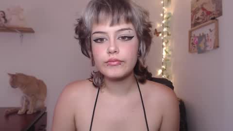 Mar online show from September 10, 2025, 7:25 pm