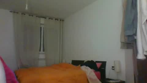 Snapshot of nevenerabis chatting on February 4, 2025, 10:13 pm nevenerabis online show from February 4, 2025, 10:13 pm