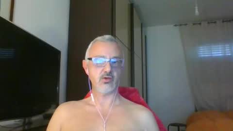 Snapshot of nevenerabis chatting on February 10, 2025, 10:20 am nevenerabis online show from February 10, 2025, 10:20 am