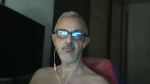 Snapshot of nevenerabis chatting on October 30, 2025, 6:52 pm nevenerabis online show from October 30, 2025, 6:52 pm