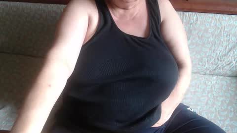 Lilly  online show from September 12, 2025, 10:48 am