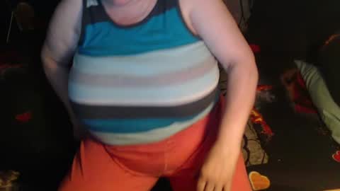 Snapshot of new_milf chatting on June 12, 2026, 2:54 am Lilly online show from June 12, 2026, 2:54 am