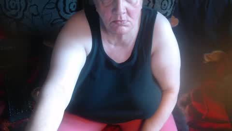 Snapshot of new_milf chatting on July 2, 2026, 3:23 am Lilly online show from July 2, 2026, 3:23 am