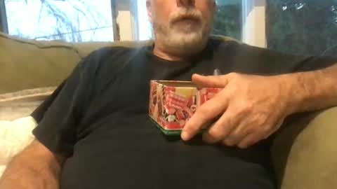 newtman68 online show from December 27, 2024, 9:32 pm