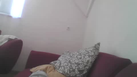 newzac online show from September 21, 2025, 6:37 am