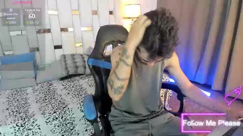 Snapshot of nextboywell1 chatting on March 18, 2026, 3:20 am Yeison online show from March 18, 2026, 3:20 am