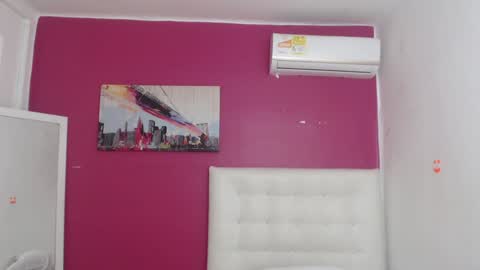 Snapshot of nextdoor_fantasy chatting on December 20, 2024, 3:25 am nextdoor_fantasy online show from December 20, 2024, 3:25 am