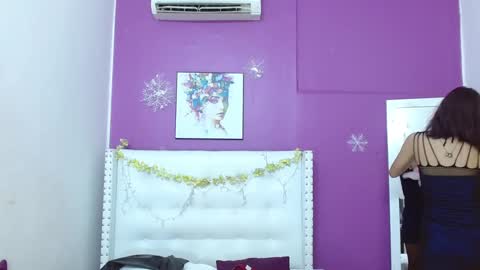 Snapshot of nextdoor_fantasy chatting on December 28, 2024, 9:08 pm nextdoor_fantasy online show from December 28, 2024, 9:08 pm