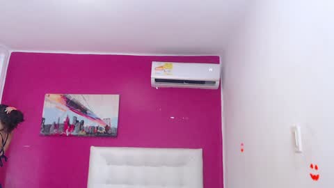 Snapshot of nextdoor_fantasy chatting on January 13, 2025, 8:04 pm nextdoor_fantasy online show from January 13, 2025, 8:04 pm